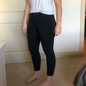 Black Old Navy Pixie Pants, Size 10